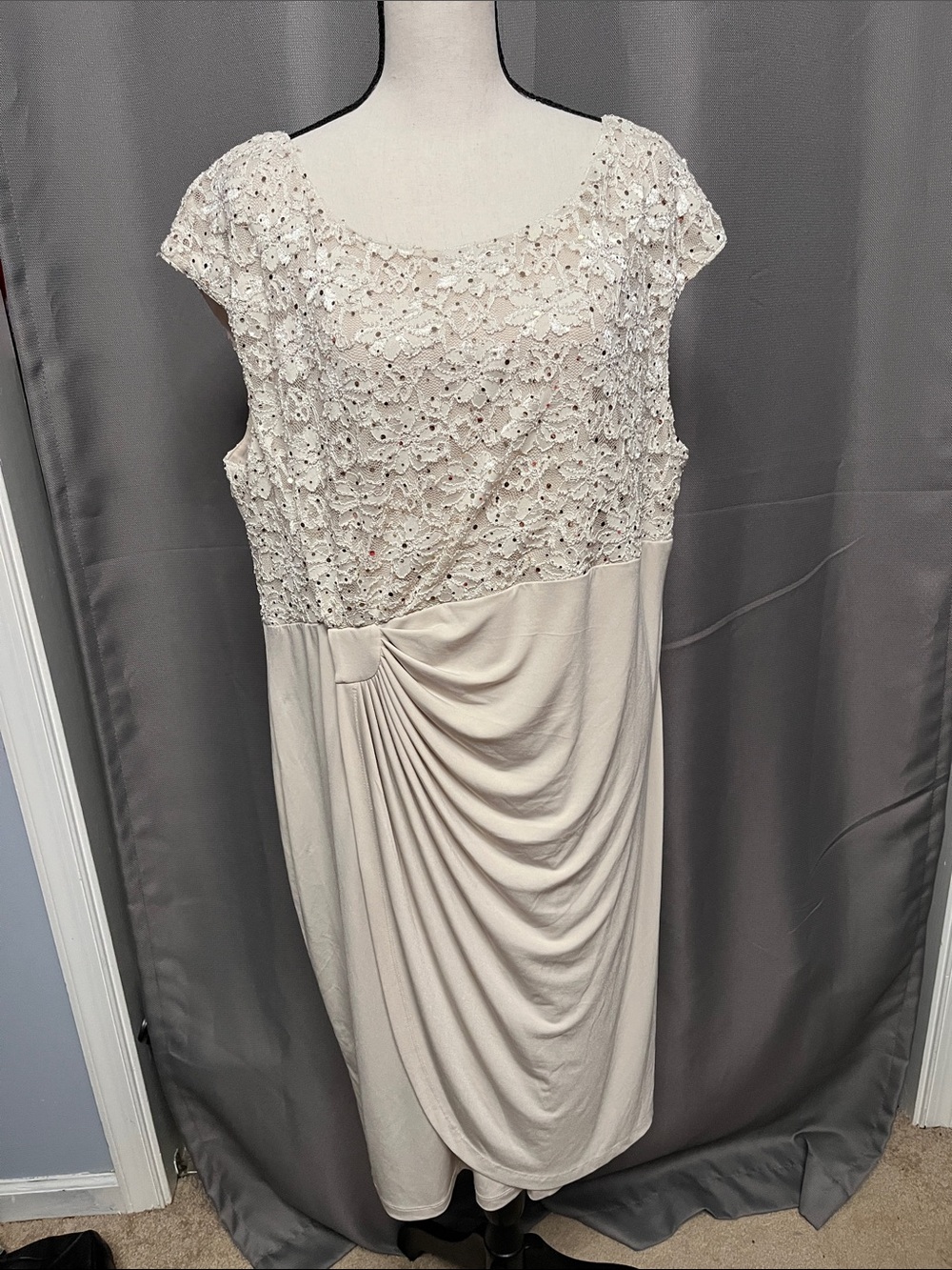 Lace-Top Cream Midi Dress with Draped Front Detail
